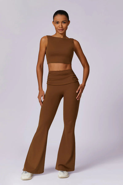 MALYRA Stilvolles Sport-Outfit: Zweiteiliges Set mit rückenfreiem Top