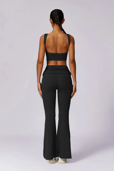 MALYRA Stilvolles Sport-Outfit: Zweiteiliges Set mit rückenfreiem Top